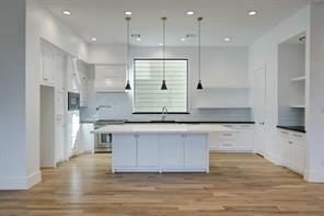 Property interior/exterior photo