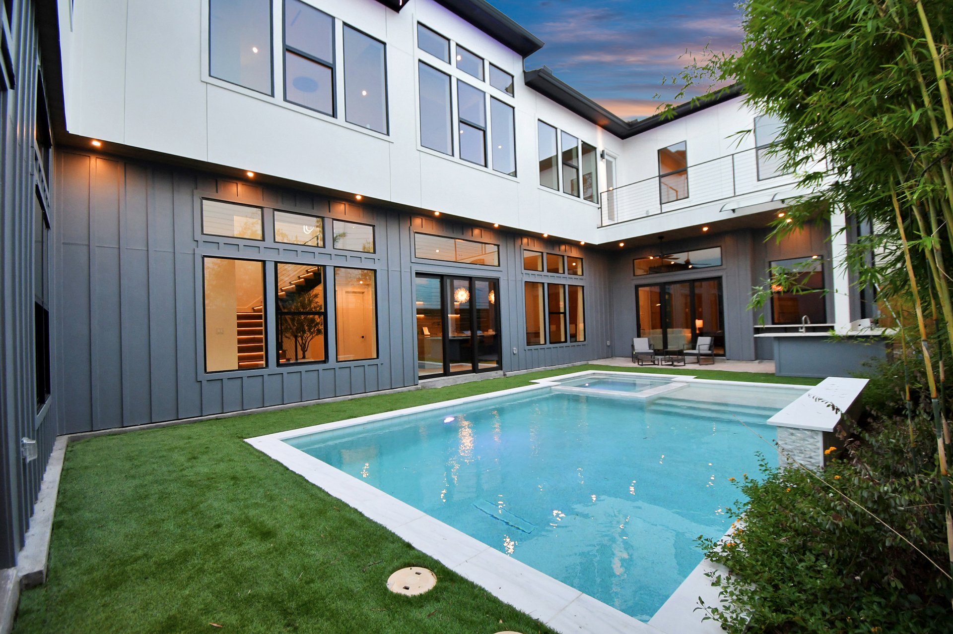 John Dreaper Villa hero — luxury home Houston TX