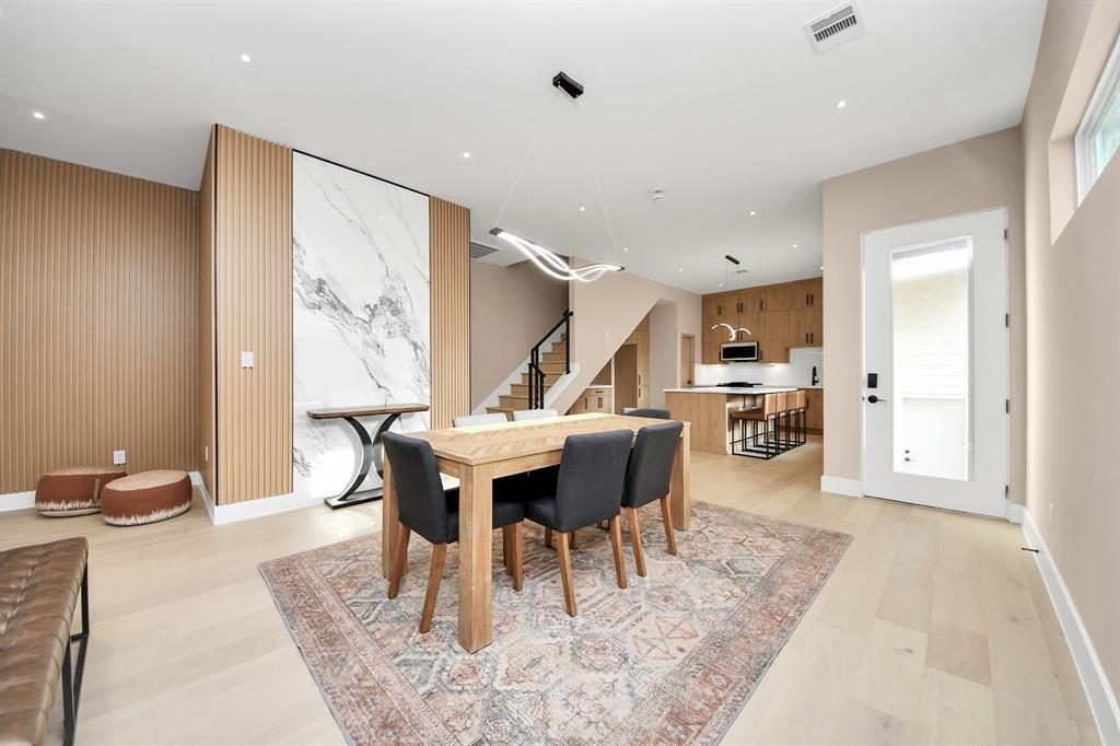 Property interior/exterior photo